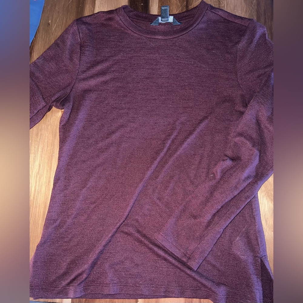 Women’s long sleeve